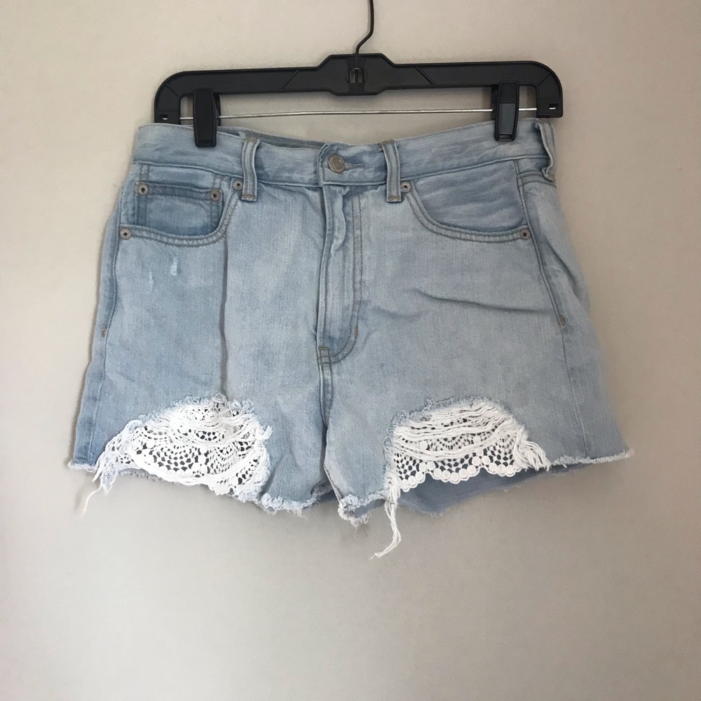 American Eagle / High Waisted Shorts - Picture 2 of 4